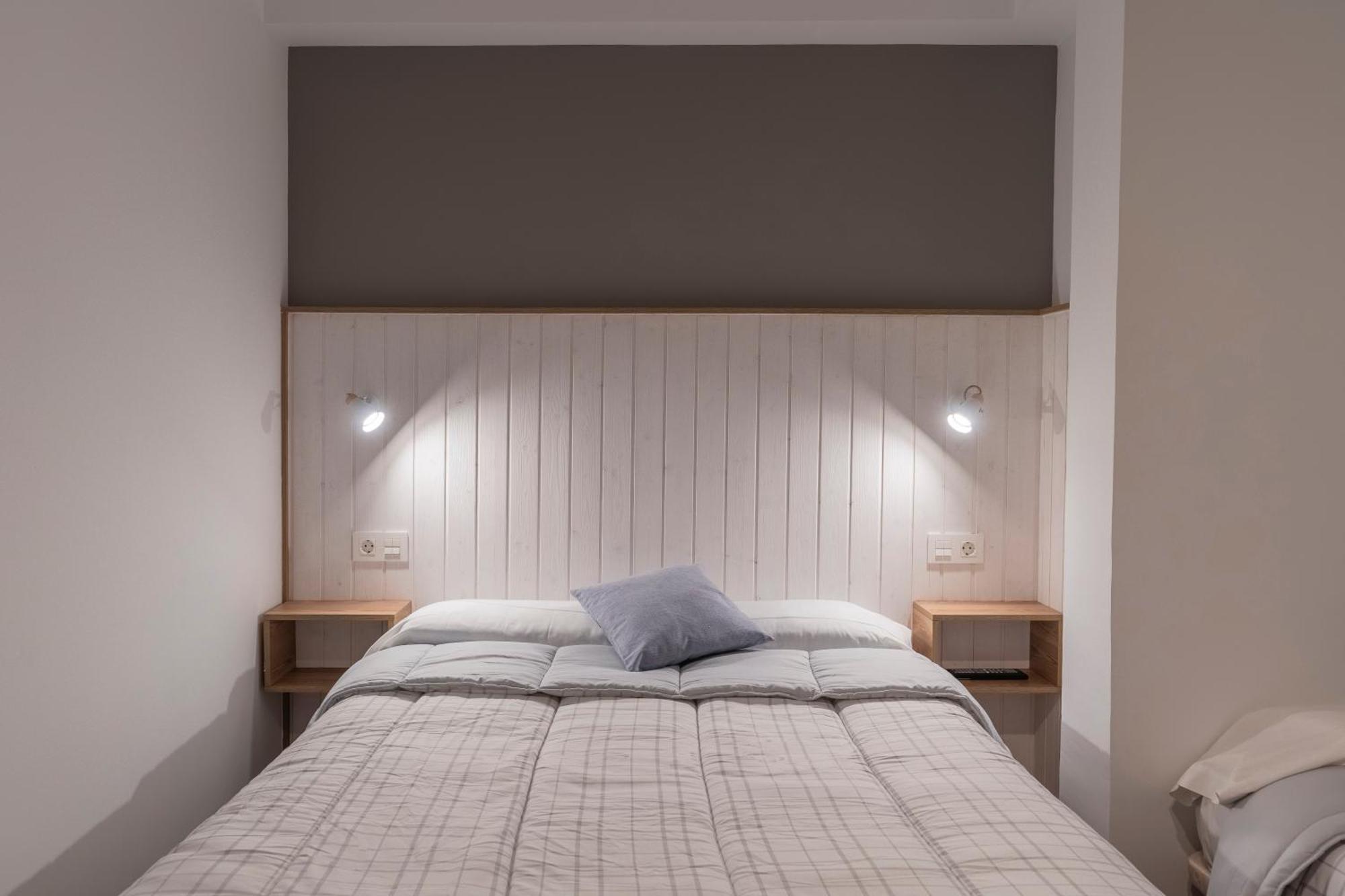 Hostal Julio Cesar 维尔根德尔卡米诺 外观 照片