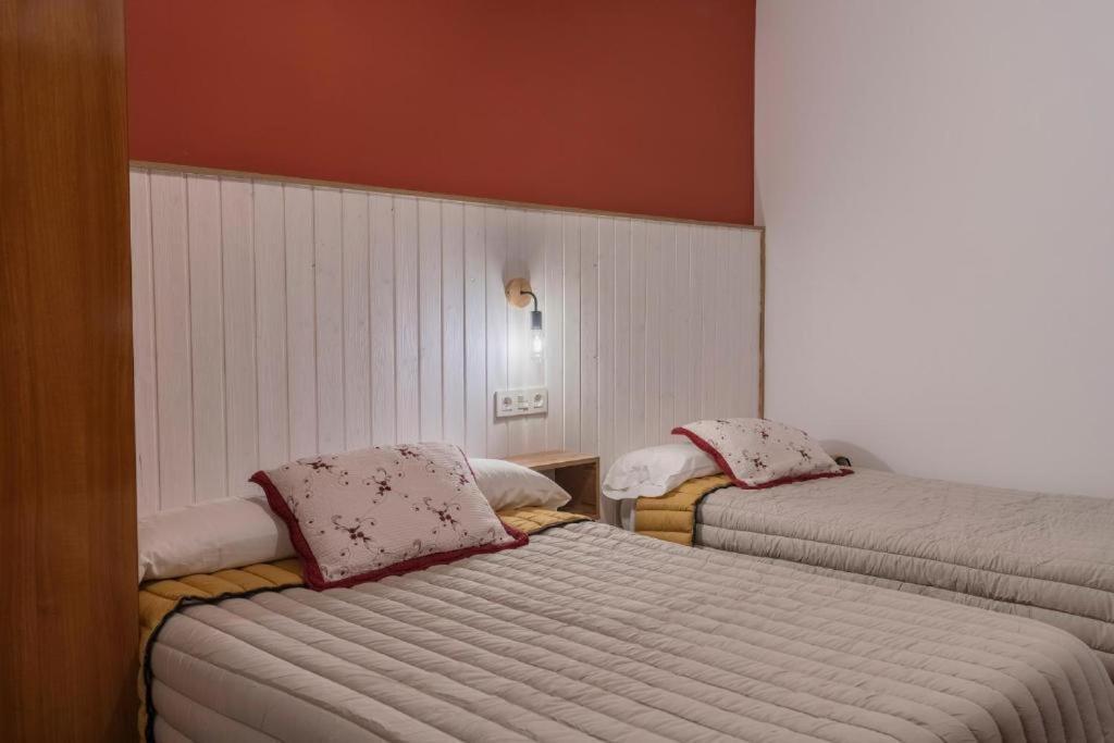Hostal Julio Cesar 维尔根德尔卡米诺 外观 照片